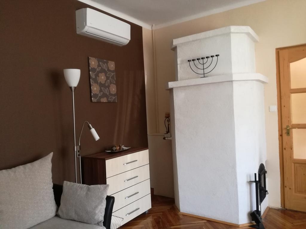 Stilus Apartman Διαμέρισμα Szekszárd Εξωτερικό φωτογραφία