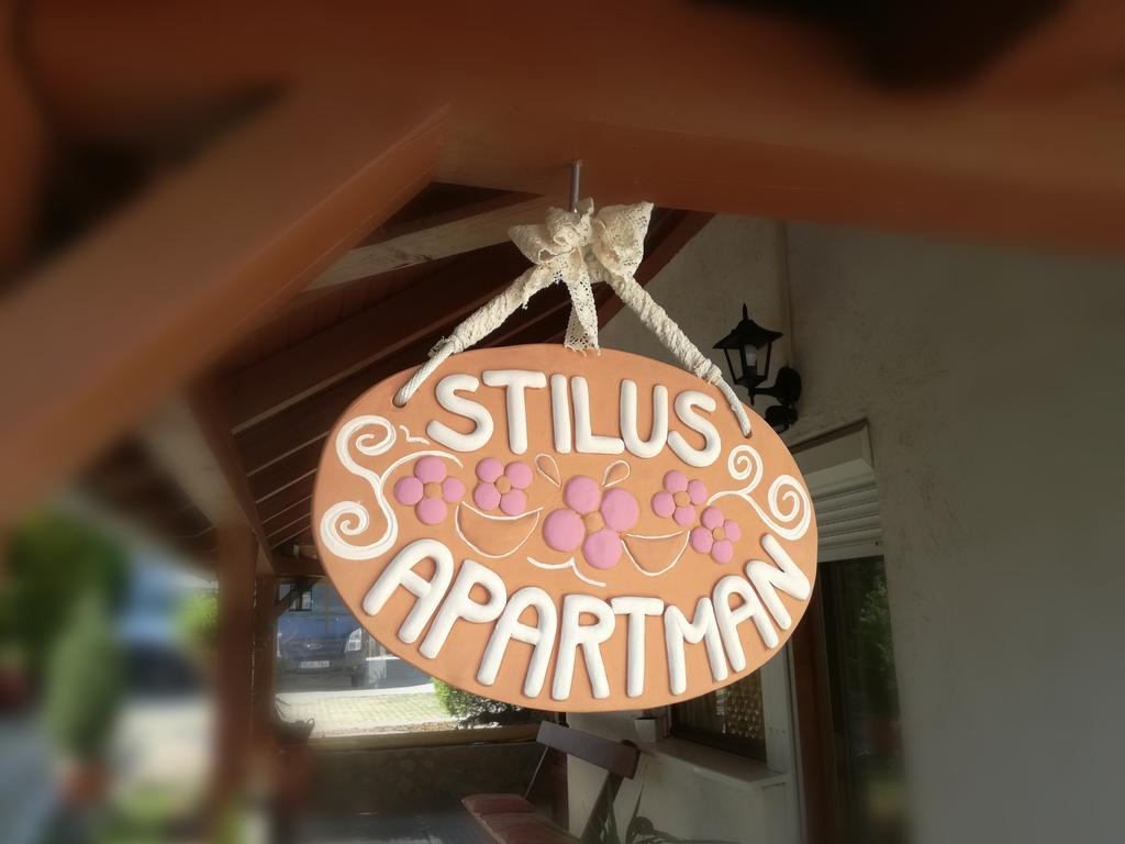 Stilus Apartman Διαμέρισμα Szekszárd Εξωτερικό φωτογραφία